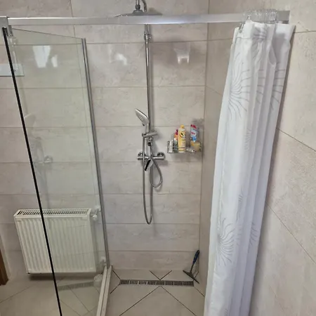 アパート Bea&tom